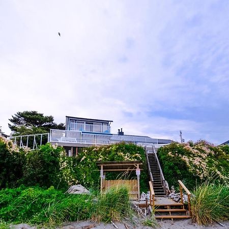 Spyglass Beach House Freeland Exteriör bild